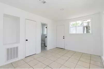 312 N Gaillard Street, Baytown, TX 77520 - Photo 7