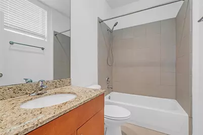 2404 Fairview Street #C, Houston, TX 77006 - Photo 23