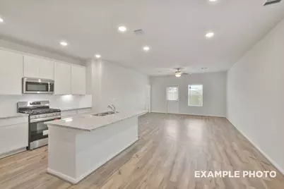 229 East Canopy Crossing Circle, Conroe, TX 77301 - Photo 3