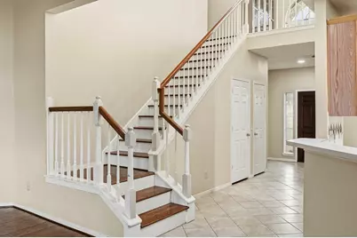 9807 N Villa Drive, Houston, TX 77064 - Photo 7