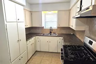 11427 Kirkmeadow Dr, Houston, TX 77089 - Photo 7