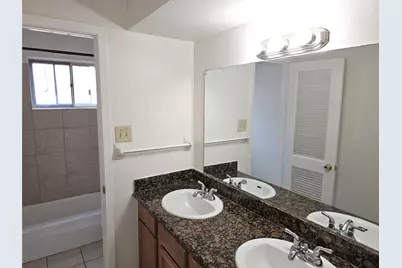 11427 Kirkmeadow Drive, Houston, TX 77089 - Photo 19