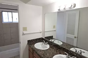 11427 Kirkmeadow Dr, Houston, TX 77089 - Photo 19