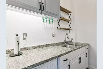 1820 Market Street #1, Galveston, TX 77550 - Photo 7