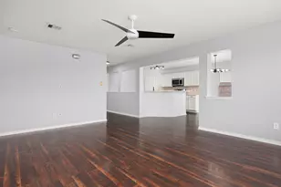 5903 Shadow Creek Ct, Baytown, TX 77523 - Photo 9