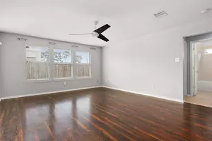 5903 Shadow Creek Ct, Baytown, TX 77523 - Photo 7