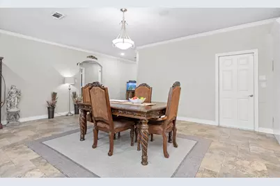 631 Apache Street, Houston, TX 77022 - Photo 25