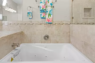 631 Apache Street, Houston, TX 77022 - Photo 37