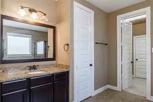 4607 Rockton Hills Ln, Sugar Land, TX 77479 - Photo 19