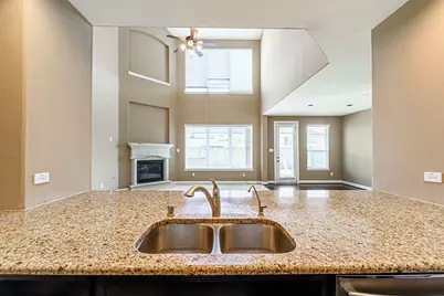 4607 Rockton Hills Lane, Sugar Land, TX 77479 - Photo 31