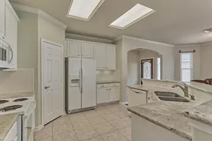 166 W Lilac Ridge Pl, Conroe, TX 77384 - Photo 11