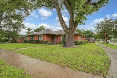 2123 Ridgecrest Drive, Houston, TX 77055 - Photo 3