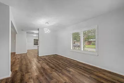2123 Ridgecrest Drive, Houston, TX 77055 - Photo 13