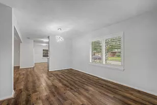 2123 Ridgecrest Dr, Houston, TX 77055 - Photo 13