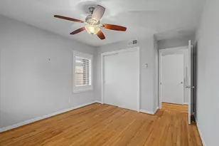 2123 Ridgecrest Dr, Houston, TX 77055 - Photo 31