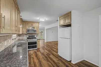 2123 Ridgecrest Drive, Houston, TX 77055 - Photo 19