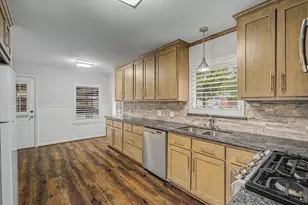 2123 Ridgecrest Dr, Houston, TX 77055 - Photo 17