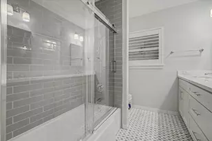 2123 Ridgecrest Dr, Houston, TX 77055 - Photo 35