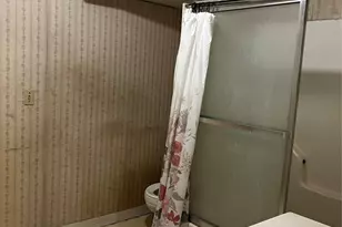 615 N Fourth St, Ganado, TX 77962 - Photo 11