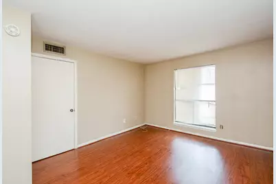 8519 Hearth Boulevard #26, Houston, TX 77054 - Photo 7