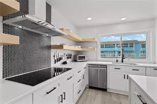 604 Calico Jack Cove Cove, Galveston, TX 77554 - Photo 5