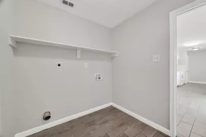 14034 Lourdes Drive, Houston, TX 77049 - Photo 29