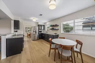 6622 Kury Ln, Houston, TX 77008 - Photo 11