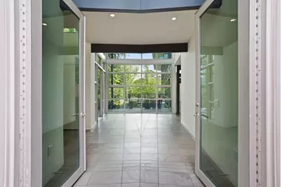 2424 White Oak Drive, Houston, TX 77009 - Photo 3