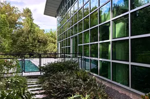 2424 White Oak Dr, Houston, TX 77009 - Photo 35