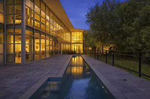 2424 White Oak Dr, Houston, TX 77009 - Photo 1