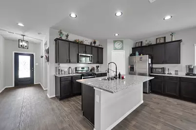 6302 Hendricks Harbor Court, Conroe, TX 77304 - Photo 7