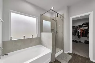 6302 Hendricks Harbor Ct, Conroe, TX 77304 - Photo 15