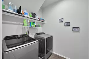 6302 Hendricks Harbor Ct, Conroe, TX 77304 - Photo 5