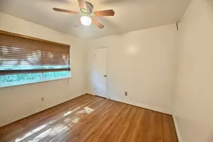 3602 Brier Gardens Dr, Houston, TX 77082 - Photo 9