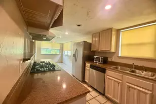 3602 Brier Gardens Dr, Houston, TX 77082 - Photo 5