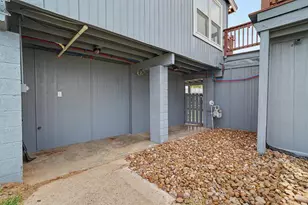 370 Ling St, Bayou Vista, TX 77563 - Photo 3