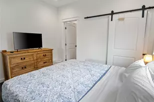 1071 Shady Ln, Gilchrist, TX 77617 - Photo 13