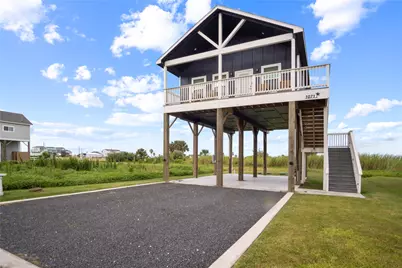 1071 Shady Lane, Gilchrist, TX 77617 - Photo 1