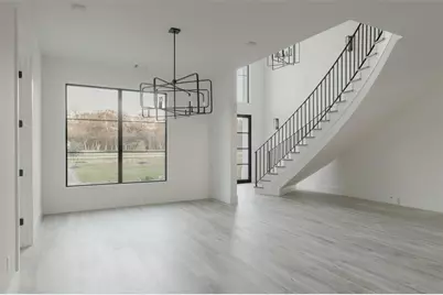 8530 Halls Retreat Court, Missouri City, TX 77459 - Photo 3