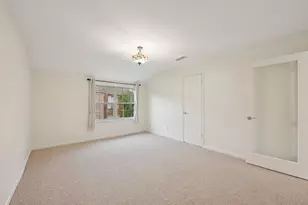 5813 Doliver Dr, Houston, TX 77057 - Photo 11