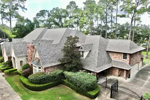 11530 N Lou Al Dr, Houston, TX 77024 - Photo 3