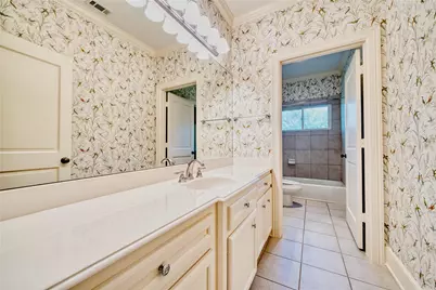 11530 N Lou Al Drive, Houston, TX 77024 - Photo 41