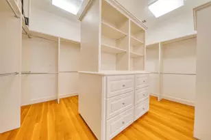 11530 N Lou Al Dr, Houston, TX 77024 - Photo 33