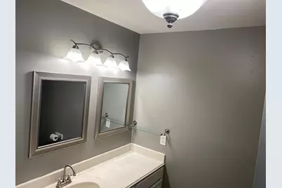 17158 Summer Hollow Drive, Sugar Land, TX 77498 - Photo 11