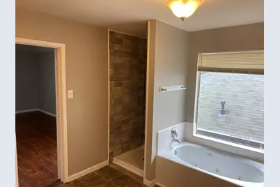 17158 Summer Hollow Drive, Sugar Land, TX 77498 - Photo 7