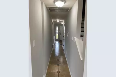 17158 Summer Hollow Drive, Sugar Land, TX 77498 - Photo 5