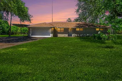 1703 Burnett Avenue, Baytown, TX 77520 - Photo 1