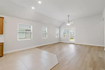 2131 Villa Flora Lane, Friendswood, TX 77546 - Photo 5