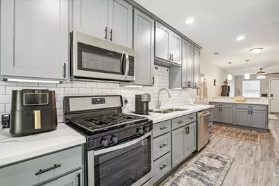 3808 Cochran Street, Houston, TX 77009 - Photo 7