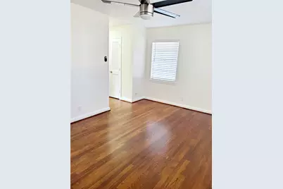 7953 Ridgeview Drive, Houston, TX 77055 - Photo 13